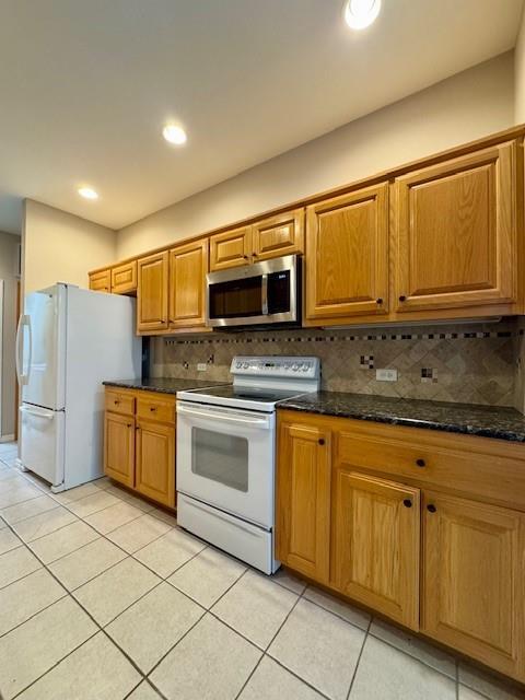 Building Photo - 32 Tanyard Dr