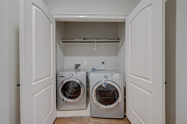 Building Photo - 5226 Kiam St