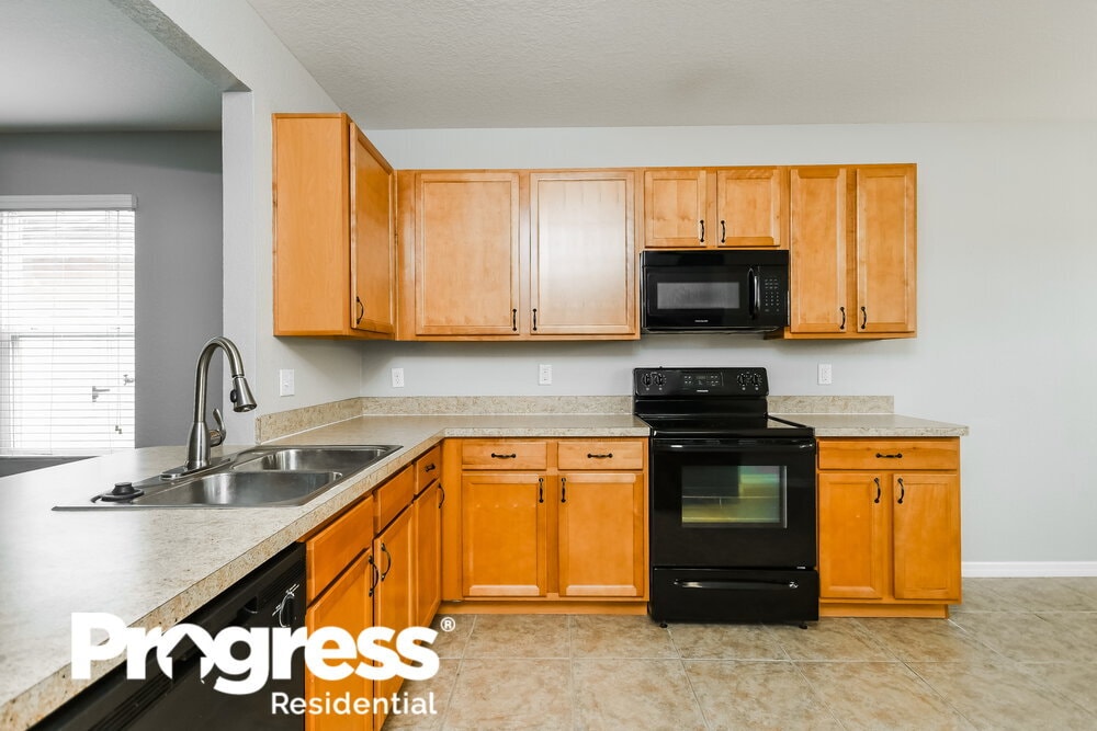 Building Photo - 1744 Wallace Manor Loop