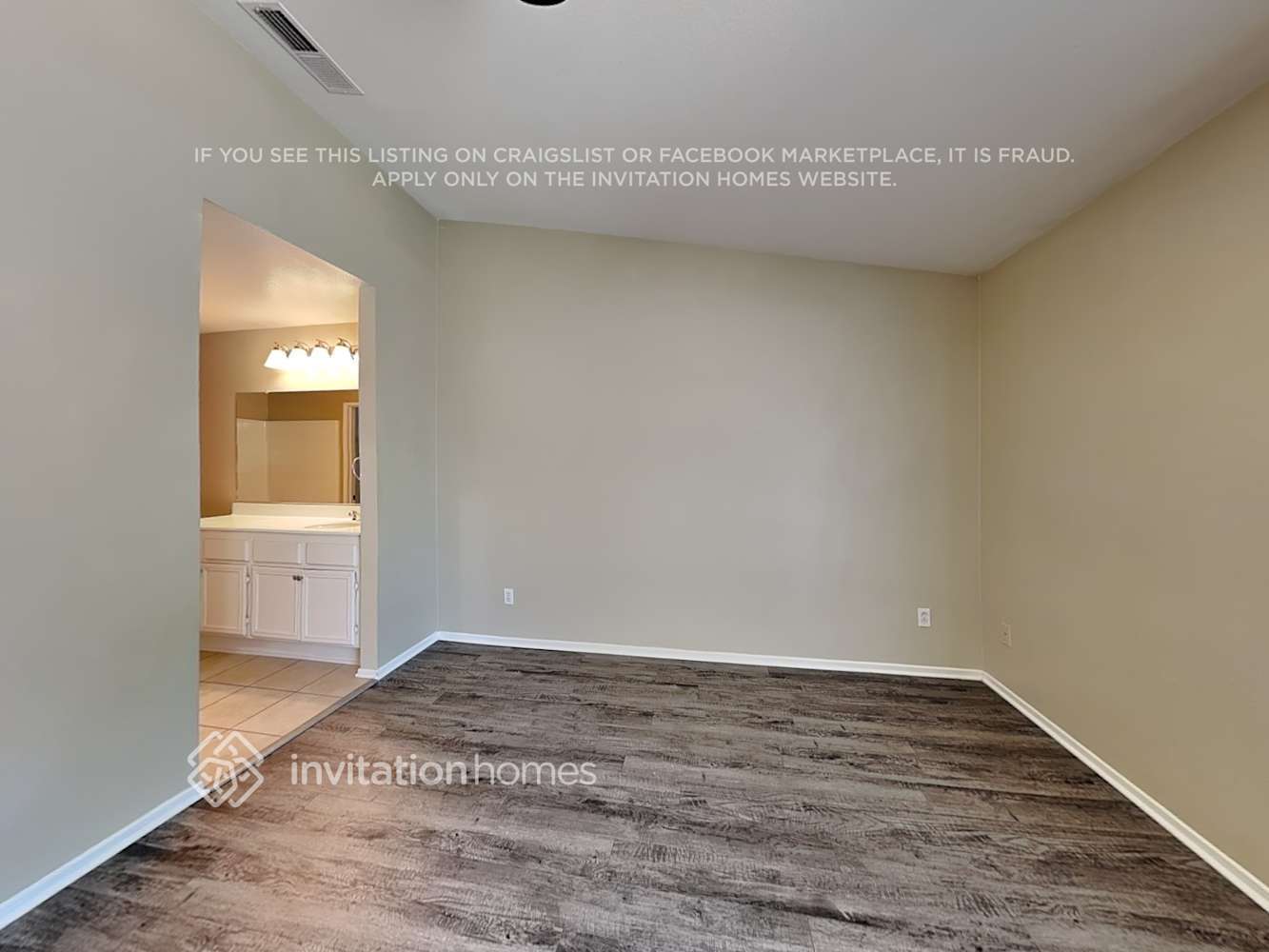 Building Photo - 25375 Mountain Springs St