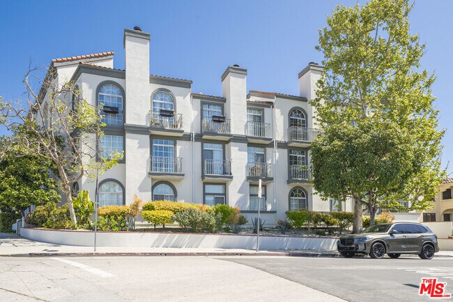 Primary Photo - 5848 W Olympic Blvd
