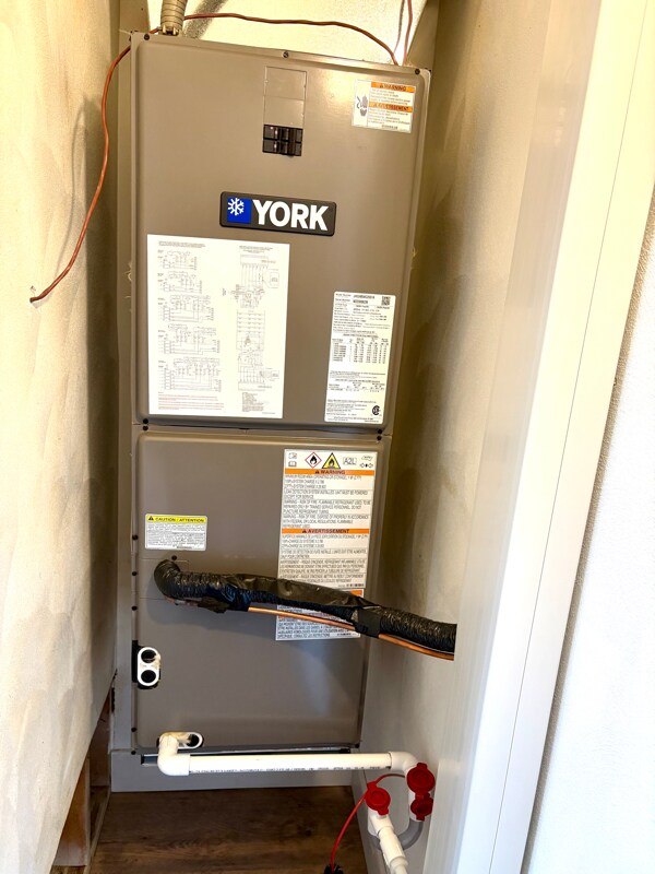 Building Photo - 4026 N Illinois Ave