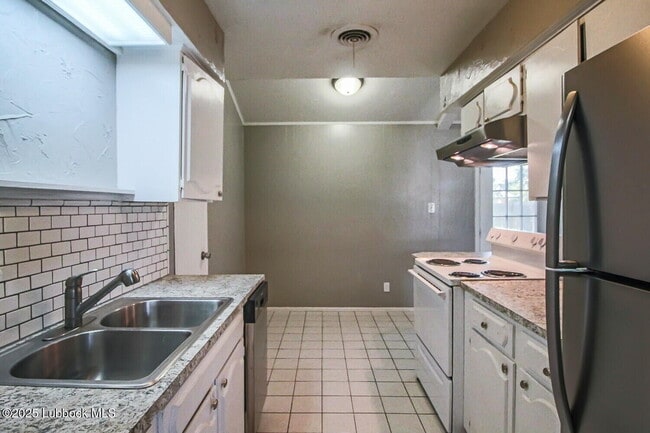 Building Photo - 5315 45th St