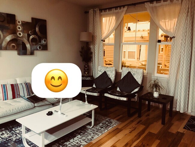 Building Photo - 436 Persimmon Cmn