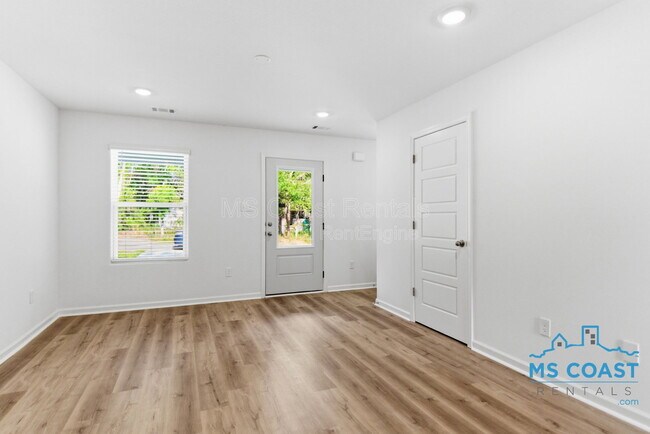 Building Photo - 13459 Gorman St