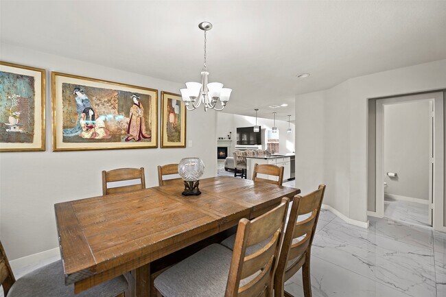 Building Photo - 2110 Artic Loon Dr