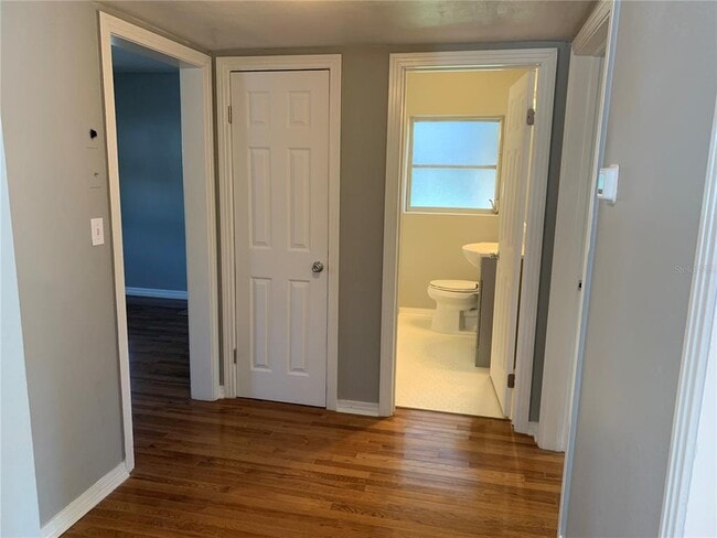 Building Photo - 3516 W San Pedro St