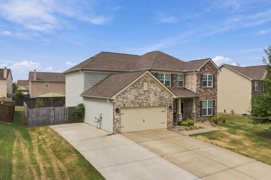 Building Photo - 132 Slaters Dr