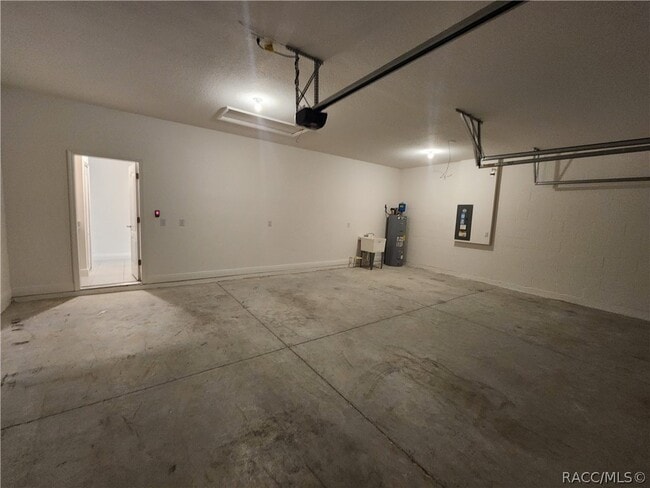 Building Photo - 88 Linder Dr