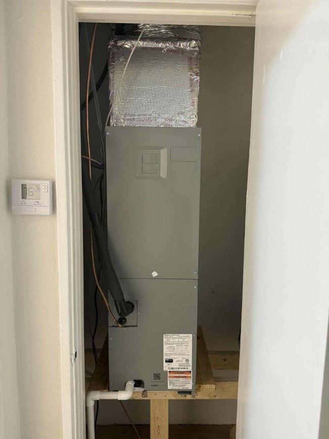 Building Photo - 100/102 Redd Street - Unit 102