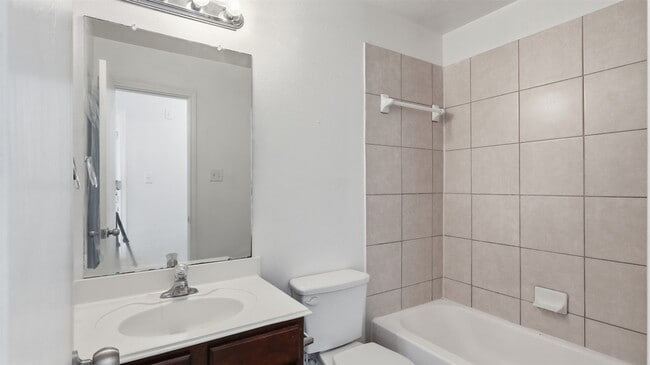 Building Photo - 9307 Dewberry Blossom Ln