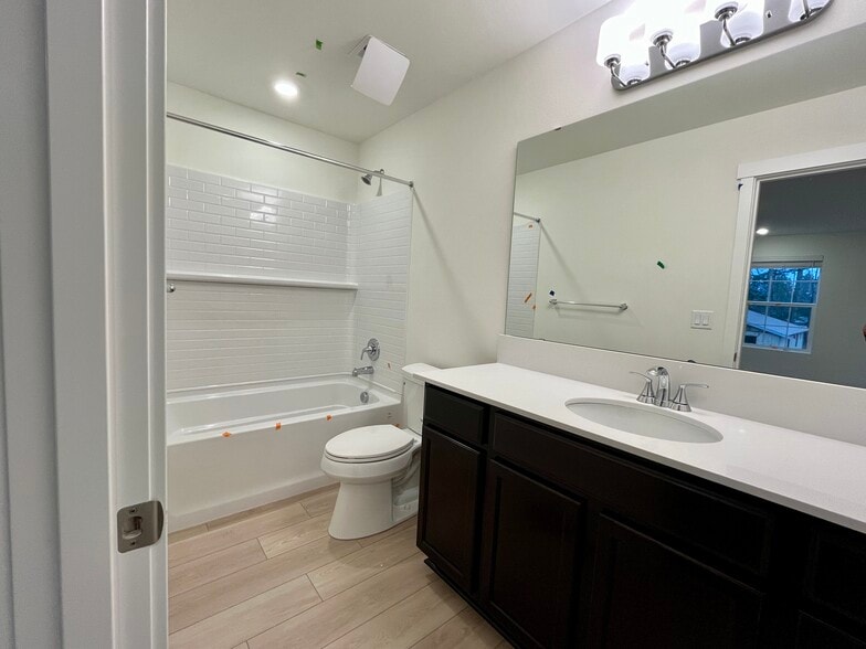 Building Photo - 715 184th Street Ct E