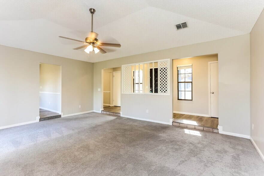 Building Photo - 8539 Echoridge Ct