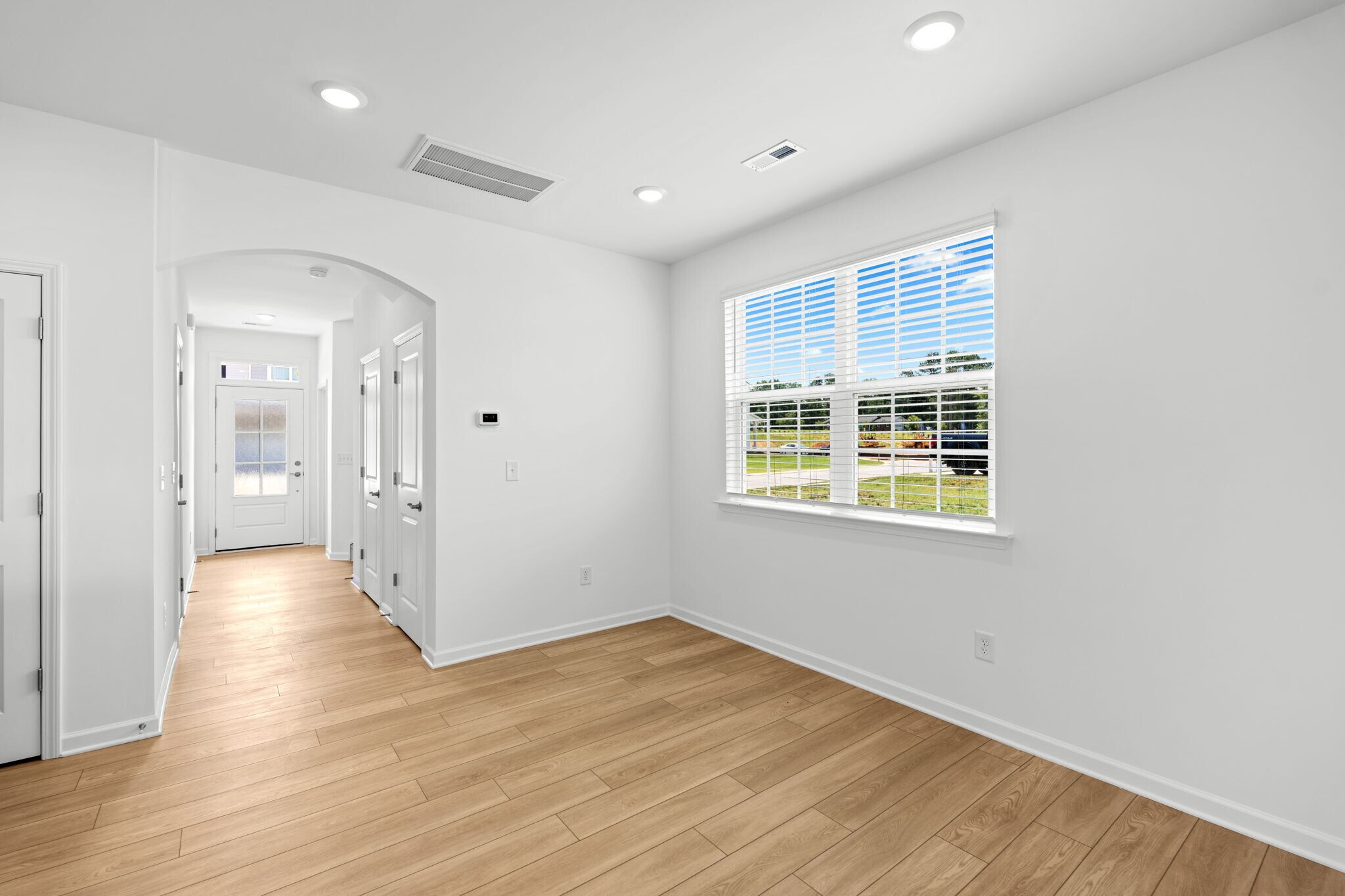Building Photo - 615 Blaire Ridge Way