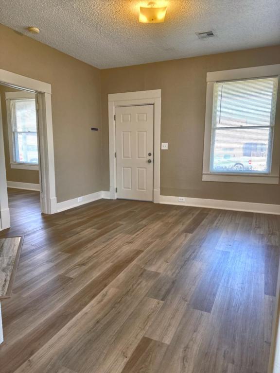 Building Photo - 2204 NW 32nd St