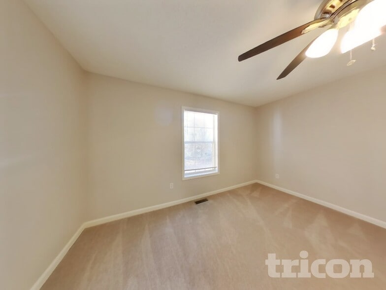 Building Photo - 97 Pastel Ct