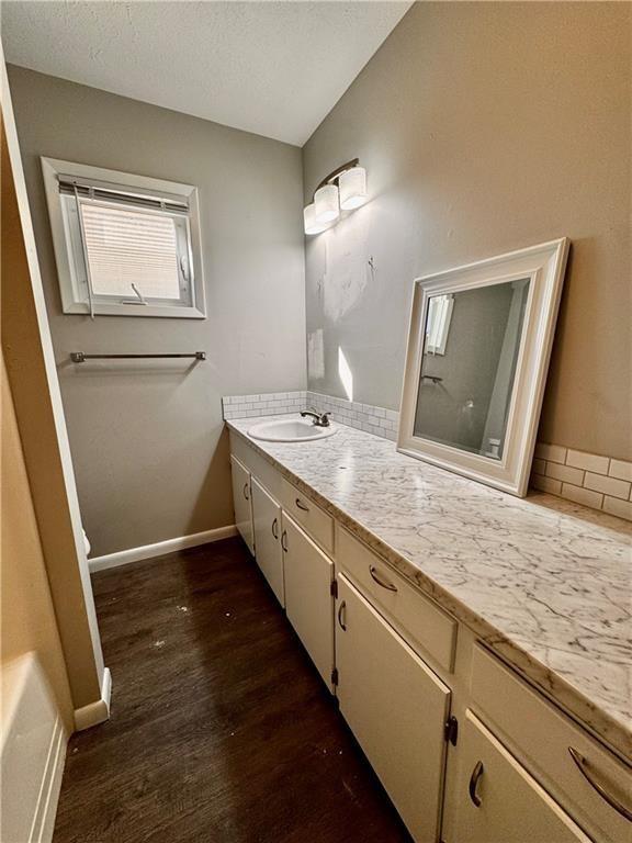 Building Photo - 14895 Dutchmans Dr