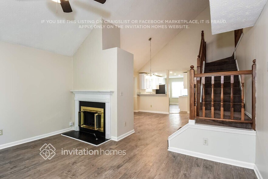 Building Photo - 1675 Watercrest Cir