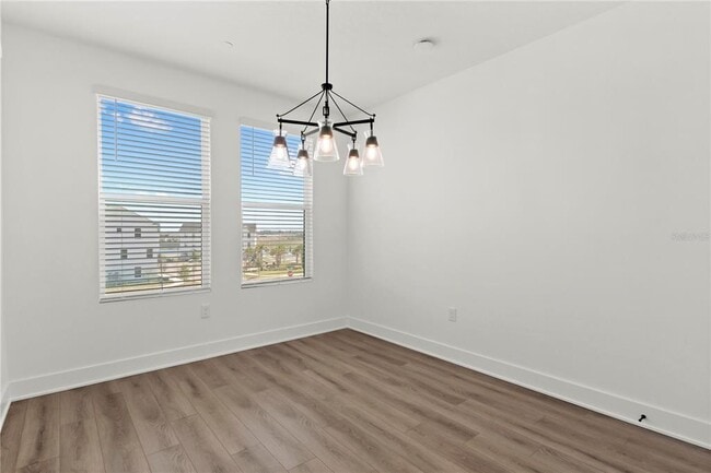 Building Photo - 15363 Hamlin Pk Dr