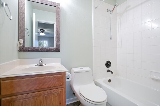 Building Photo - 9823 Cassowary Dr