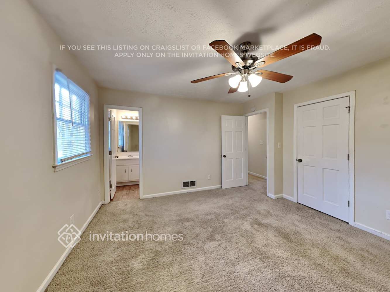 Building Photo - 4258 Castlegate Dr