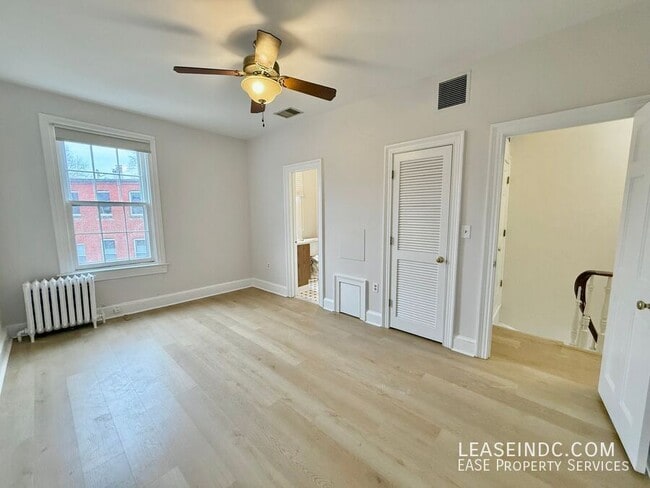 Building Photo - 1507 Vermont Ave NW