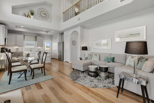 Building Photo - 10021 Dawn Pearl Dr