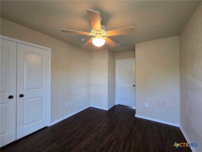 Building Photo - 203 Anne Louise Dr