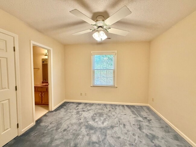 Building Photo - Exceptionally Located 3BD, 2.5BA Cary Home with Premier HOA Amenities