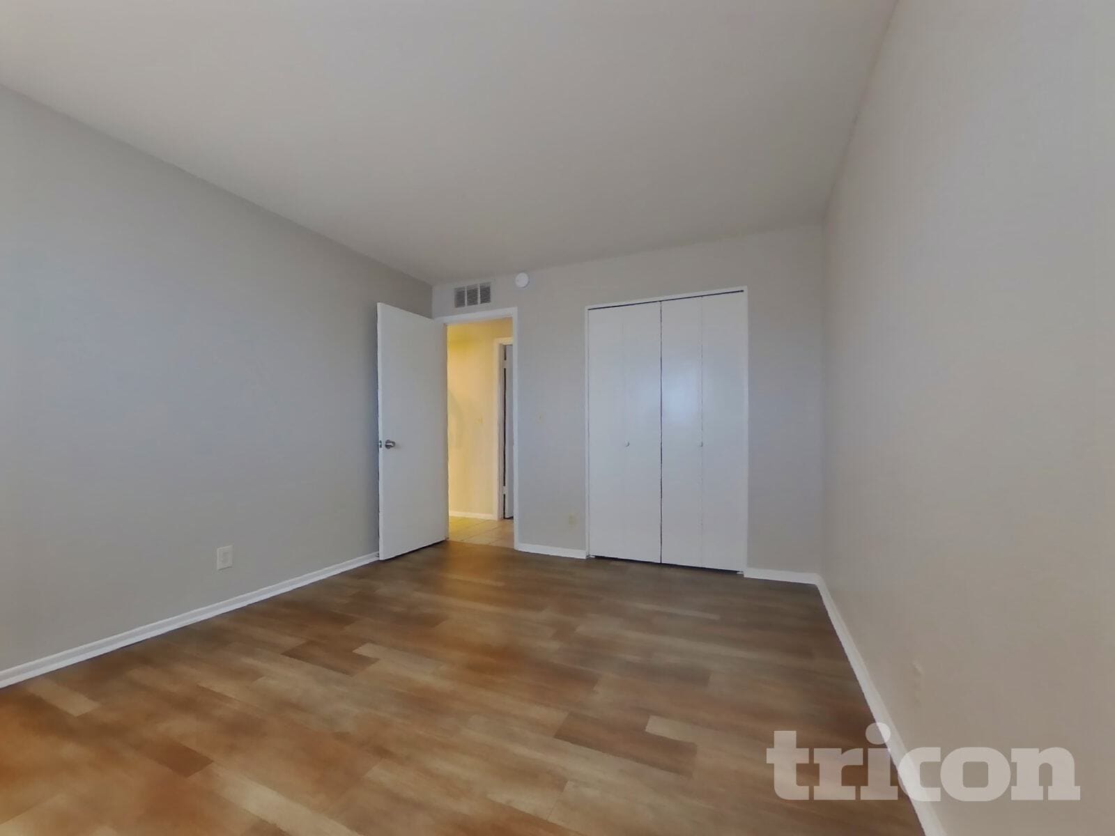 Building Photo - 809 95th Pl