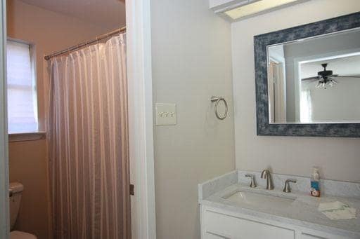 Building Photo - 8834 Sandcastle Ct