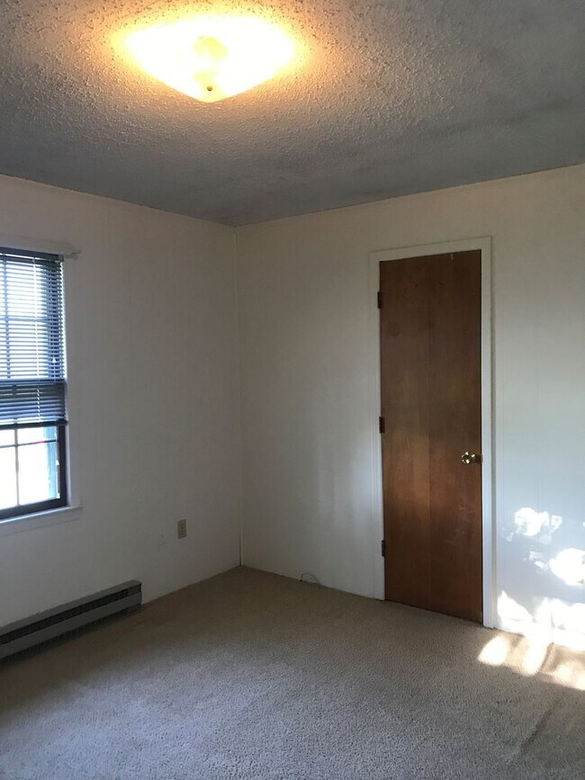 Building Photo - 462 Bub Teems Rd