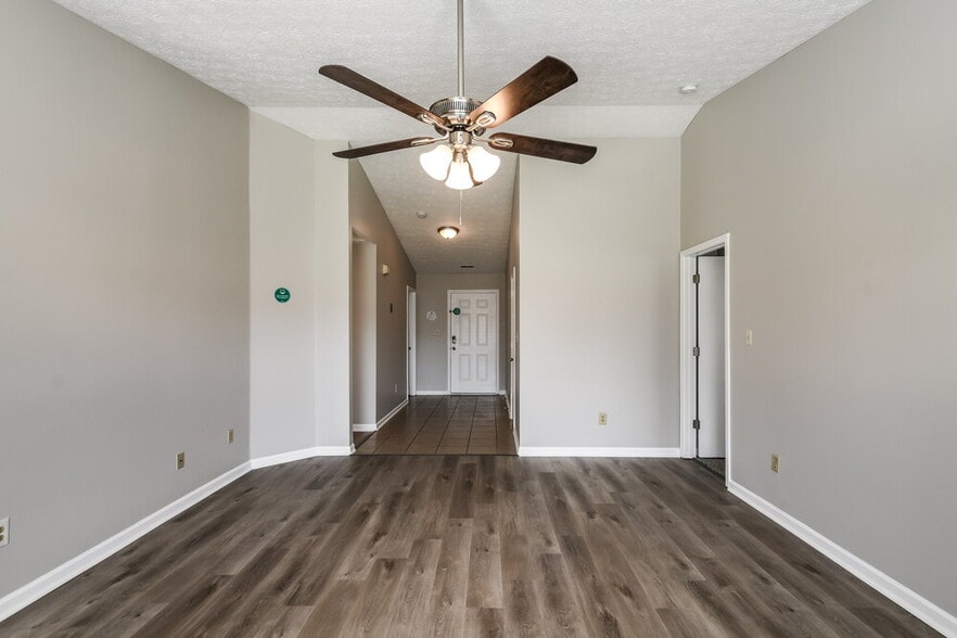 Building Photo - 12719 Spurrington Way