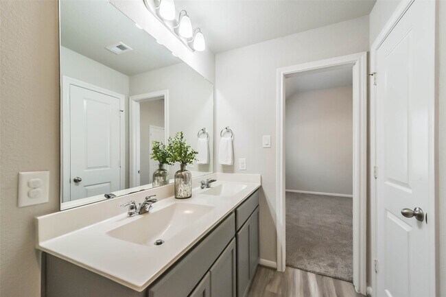 Building Photo - 4920 Arbor Crest Ln