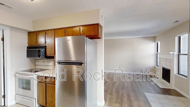 Building Photo - 2778 Hearthwood Ln