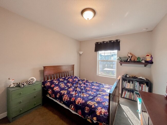 Building Photo - 8056 E 53rd Dr