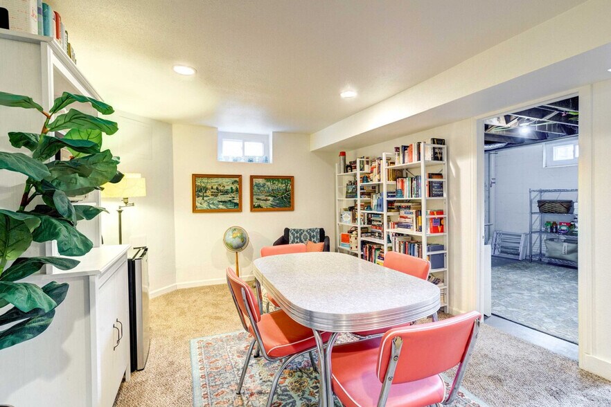 Building Photo - 3233 Ivy St