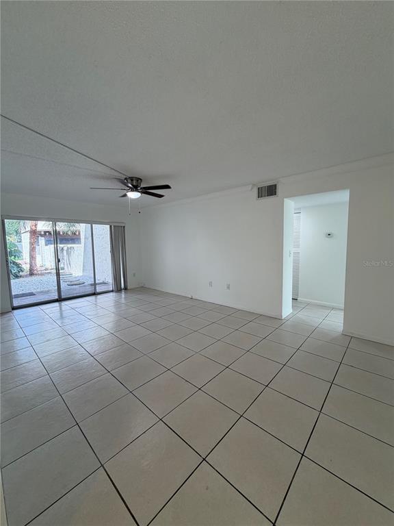 Building Photo - 2205 Belleair Rd