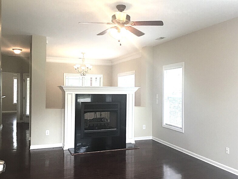 Building Photo - 3204 Neuse Crossing Dr