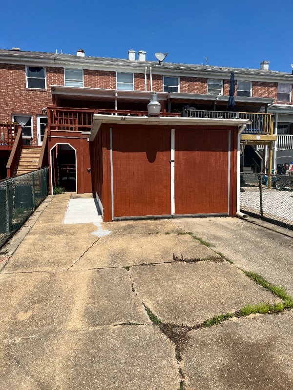 Building Photo - 634 Mansfield Rd