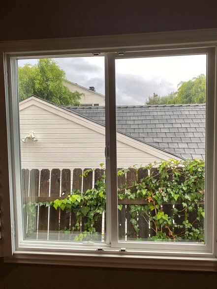 Building Photo - 13964 Mar Vista St