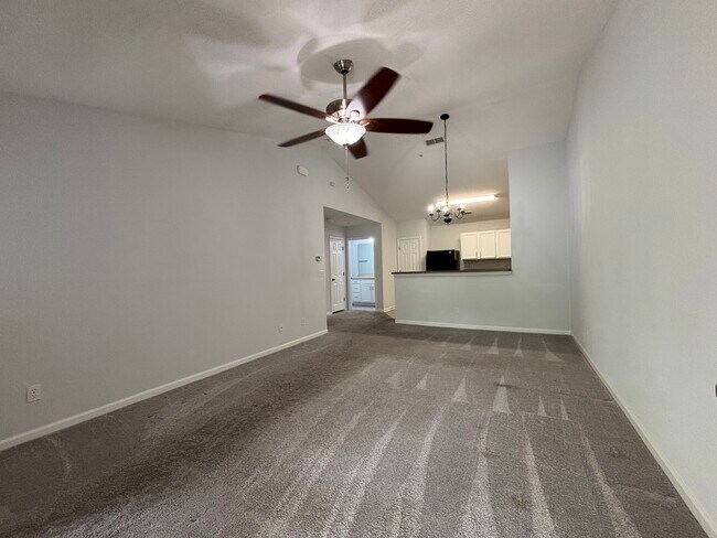 Building Photo - 575 Oakleaf Plantation Pkwy