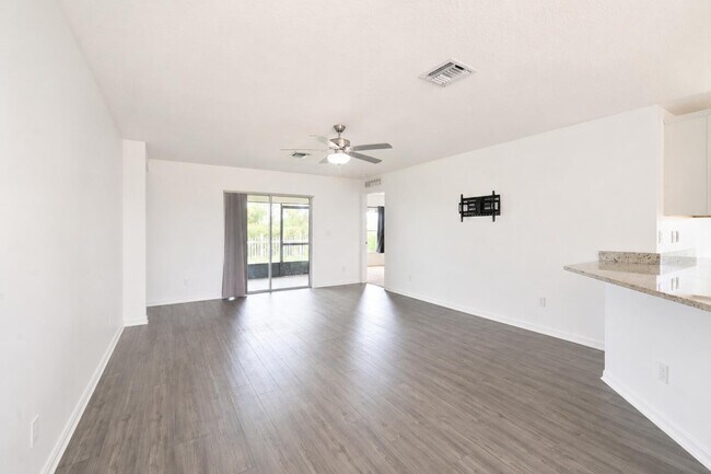 Building Photo - 5318 Imagination Dr
