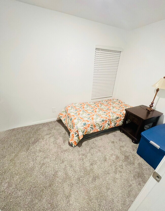 Building Photo - 9718 Marie Village Ct