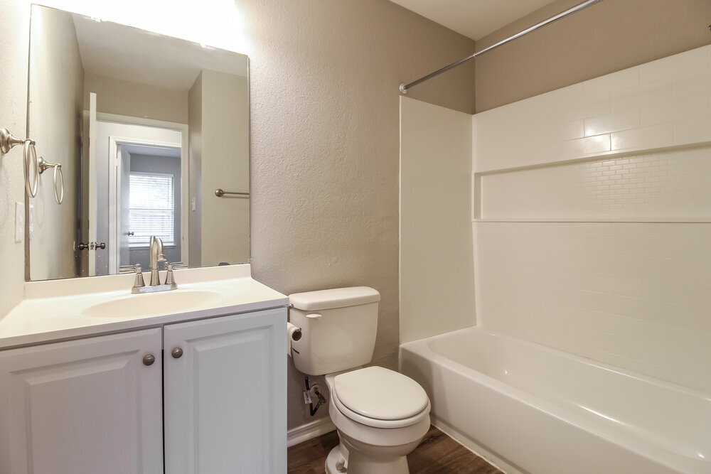 Building Photo - 1201 Paco Trail