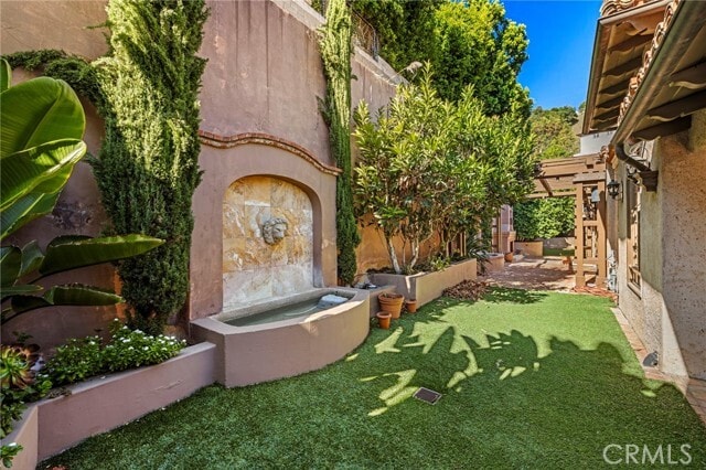 Building Photo - 1316 Beverly Grove Pl