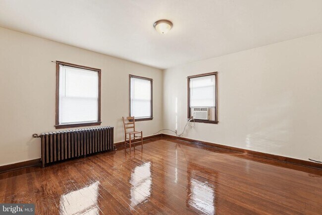 Building Photo - 3024 Nelson Pl SE