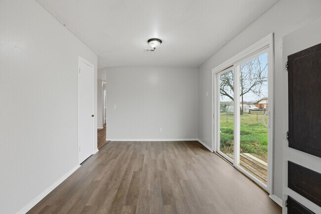 Building Photo - 1520 SE 48th Pl