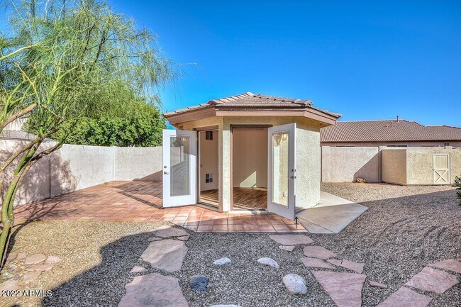 Building Photo - 7720 W Foothill Dr