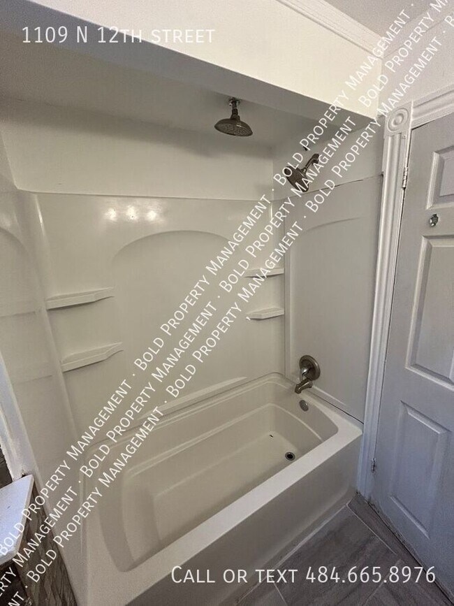 Building Photo - 1109 N 12th St